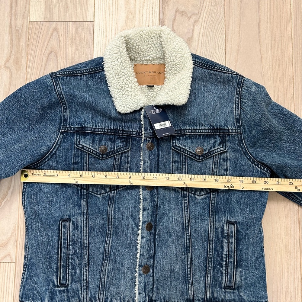 NWT Women’s Lucky Brand Tomboy Sherpa Lined Denim Jacket Large Retail: $119 - Picture 4 of 9